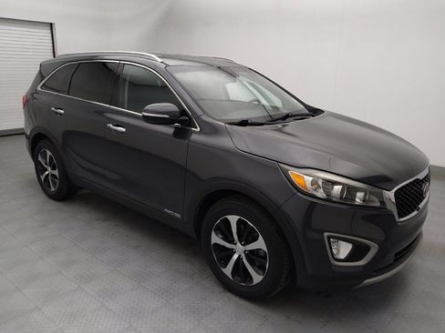 Used 2017 Kia Sorento EX w/ EX V6 Premium Package image 11
