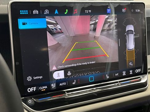 New 2025 Volkswagen Tiguan SE image 28