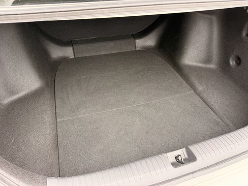 Certified 2024 Honda Accord LX image 25