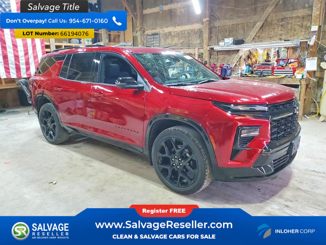 Used 2026 Chevrolet Traverse RS w/ LPO, Floor Liner Package AWD/4WD image 5