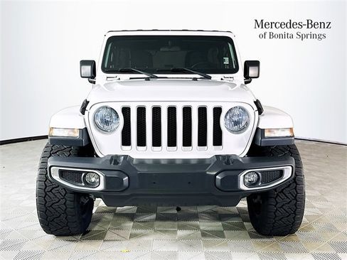 Used 2018 Jeep Wrangler Unlimited Sahara w/ Cold Weather Group image 2
