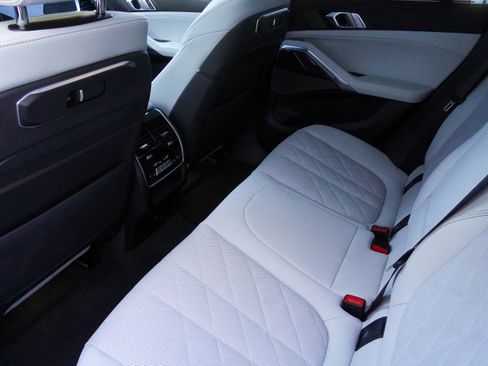 Certified 2026 BMW X6 M60i image 36