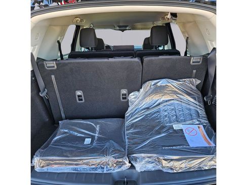 New 2026 Nissan Pathfinder SV FWD image 17