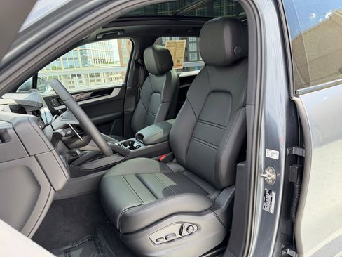 New 2026 Porsche Cayenne S AWD/4WD image 5