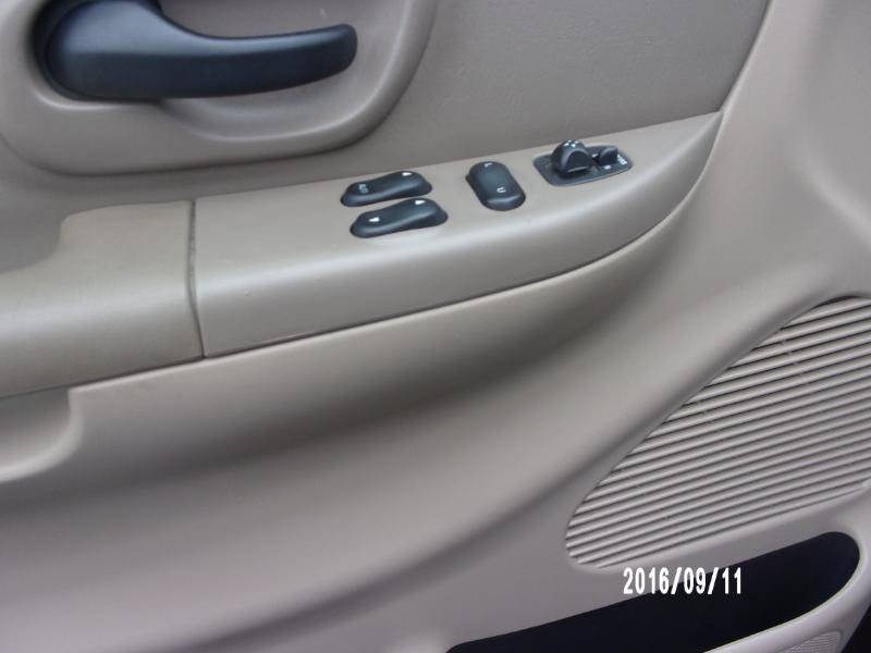 Used 2000 Ford F150 Lariat AWD/4WD image 17