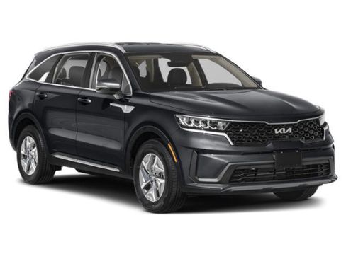 Used 2022 Kia Sorento S FWD image 9