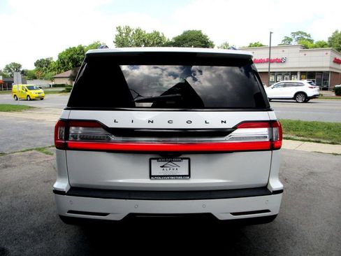 Used 2020 Lincoln Navigator L Reserve w/ Luxury Package AWD/4WD image 9