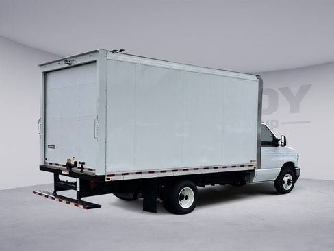 New 2025 Ford E-350 and Econoline 350 Super Duty w/ Driver's Safety Package image 2