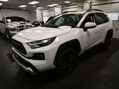 Certified 2024 Toyota RAV4 Adventure AWD/4WD image 3