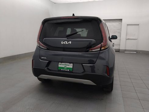 Used 2025 Kia Soul LX w/ LX Technology Package image 7