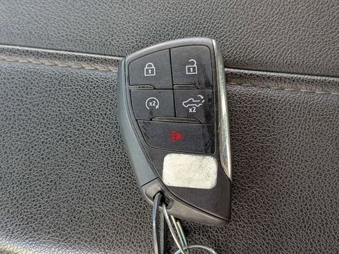 Used 2024 Chevrolet Silverado 2500 LT w/ Convenience Package image 29