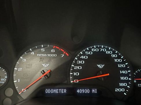 Used 1999 Chevrolet Corvette Convertible w/ Performance Handling Pkg image 32