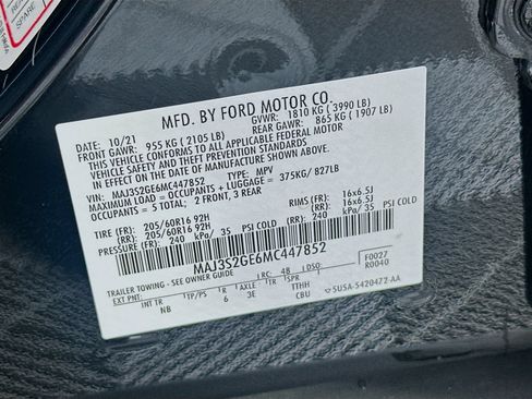 Used 2021 Ford EcoSport SE w/ SE Convenience Package FWD image 32