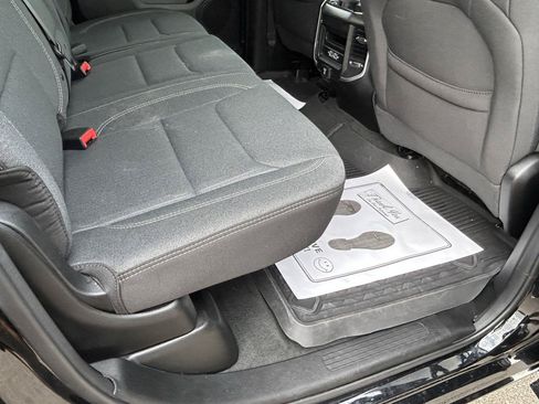 Used 2022 RAM 1500 Big Horn AWD/4WD image 11