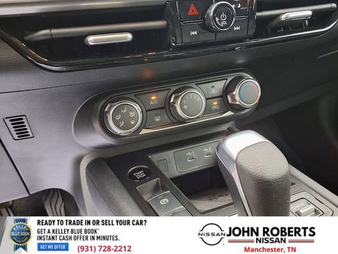 Certified 2025 Nissan Kicks SV image 28