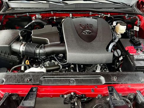 Used 2023 Toyota Tacoma SR5 image 31