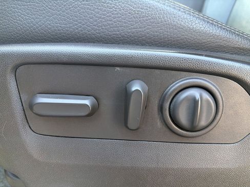 Used 2020 GMC Sierra 2500 Denali w/ Denali Ultimate Package image 14