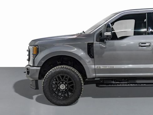 Used 2021 Ford F250 Lariat image 10