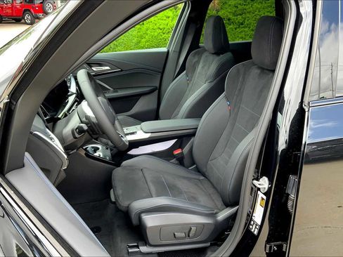 New 2025 BMW X1 xDrive28i w/ Technology Package image 9