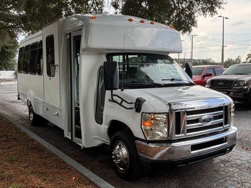 Used 2009 Ford E-450 and Econoline 450 RWD image 9