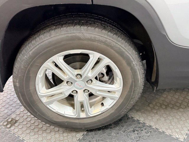 Used 2023 GMC Terrain SLE w/ Driver Convenience Package AWD/4WD image 13