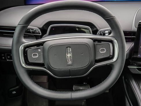 New 2026 Lincoln Nautilus Reserve w/ Jet Appearance Package image 28