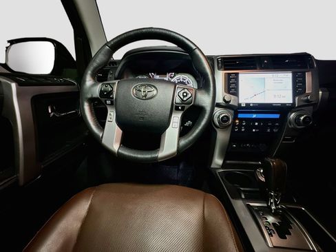 Used 2023 Toyota 4Runner Limited AWD/4WD image 31