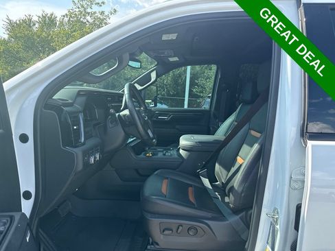 Used 2024 GMC Sierra 2500 AT4 w/ AT4 Preferred Package AWD/4WD image 20