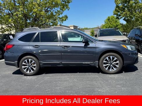Used 2017 Subaru Outback 2.5i Limited AWD/4WD image 2