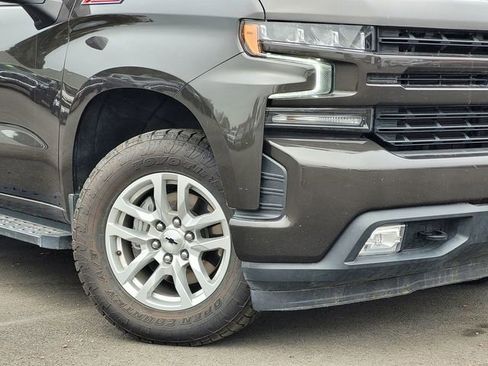 Used 2021 Chevrolet Silverado 1500 RST AWD/4WD image 3