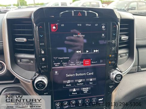 Used 2021 RAM 1500 Laramie AWD/4WD image 33