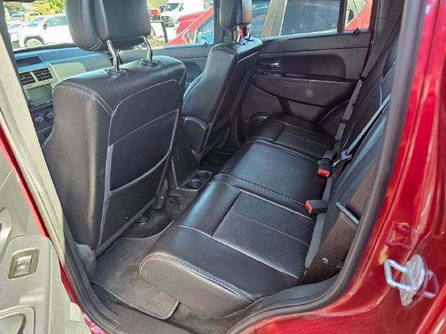 Used 2012 Jeep Liberty Sport AWD/4WD image 8