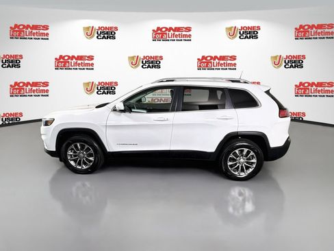 Used 2021 Jeep Cherokee Latitude Lux w/ Sun & Sound Group AWD/4WD image 16