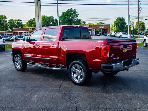 Used 2018 Chevrolet Silverado 1500 LTZ w/ Sport Package AWD/4WD image 5