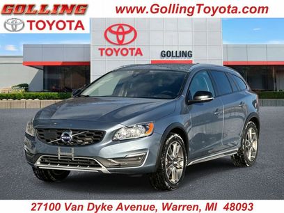 Used 2017 Volvo V60 T5 Cross Country w/ Convenience Package