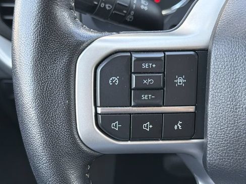 Used 2024 Ford Expedition XLT AWD/4WD image 25