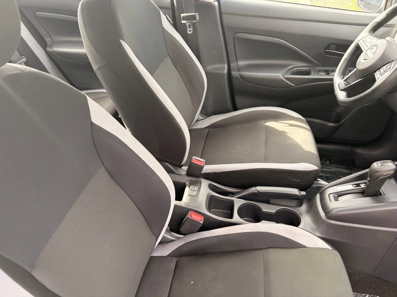 Certified 2025 Nissan Versa S FWD image 10