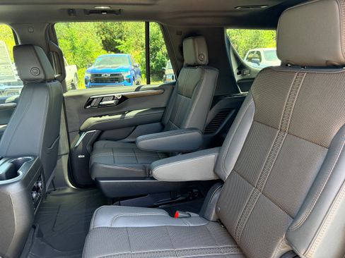 New 2026 Chevrolet Tahoe High Country AWD/4WD image 10