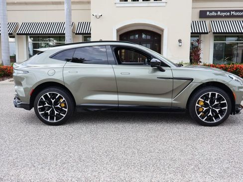 Used 2023 Aston Martin DBX 707 AWD/4WD image 4