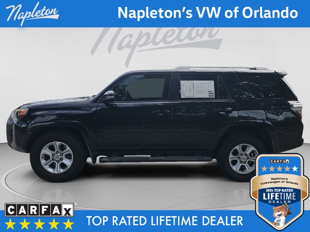 Used 2017 Toyota 4Runner SR5 Premium RWD image 2