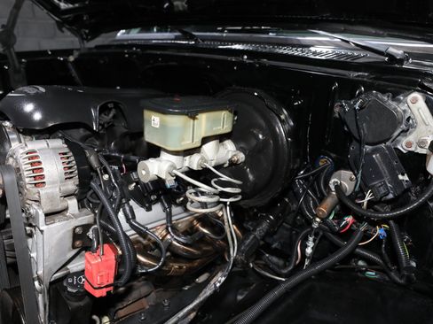 Used 1987 Chevrolet Blazer 4WD image 70