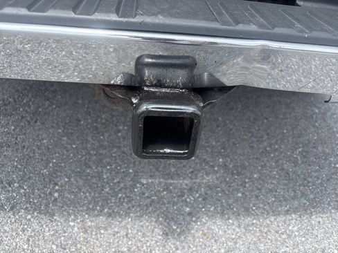Used 2014 Chevrolet Silverado 1500 LT AWD/4WD image 17