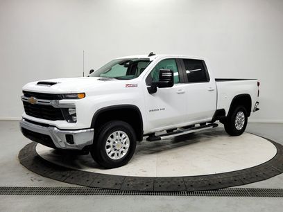 Used 2025 Chevrolet Silverado 2500 LT