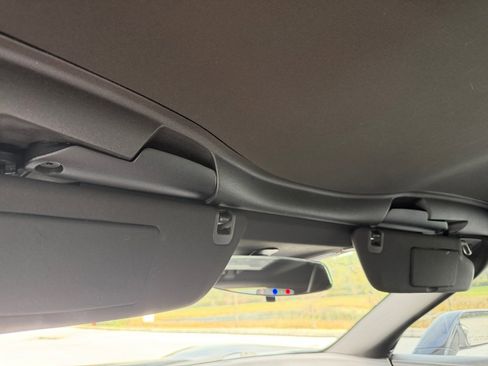 Used 2019 Chevrolet Corvette Grand Sport w/ Carbon Flash Badge Package image 26