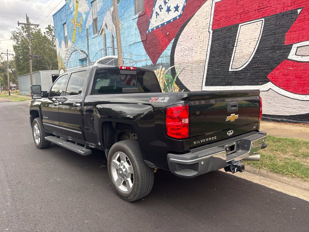 Used 2016 Chevrolet Silverado 2500 LTZ w/ Duramax Plus Package AWD/4WD image 5