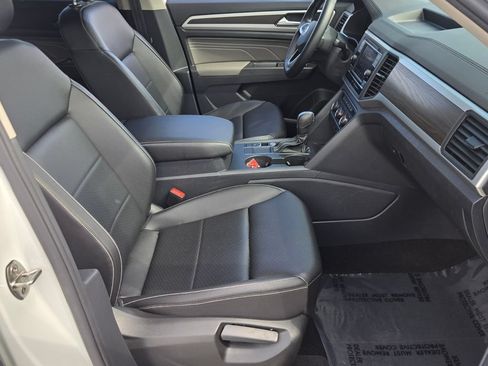 Used 2023 Volkswagen Atlas SE FWD image 20