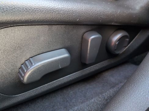 Certified 2024 Subaru Crosstrek 2.0i Premium image 18