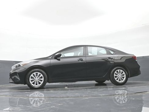 Used 2024 Kia Forte LX FWD image 44