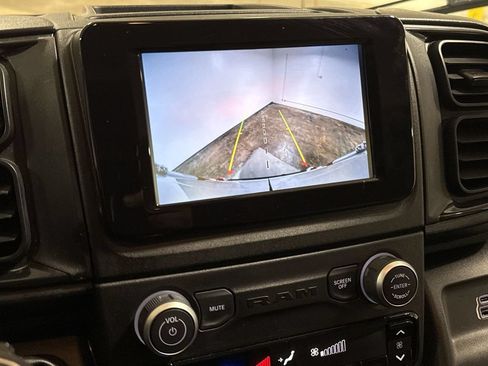 Used 2025 RAM ProMaster 3500 w/ Convenience Group FWD image 15