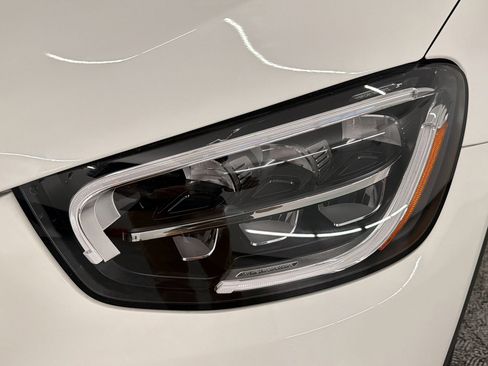 Certified 2022 Mercedes-Benz GLC 300 image 11